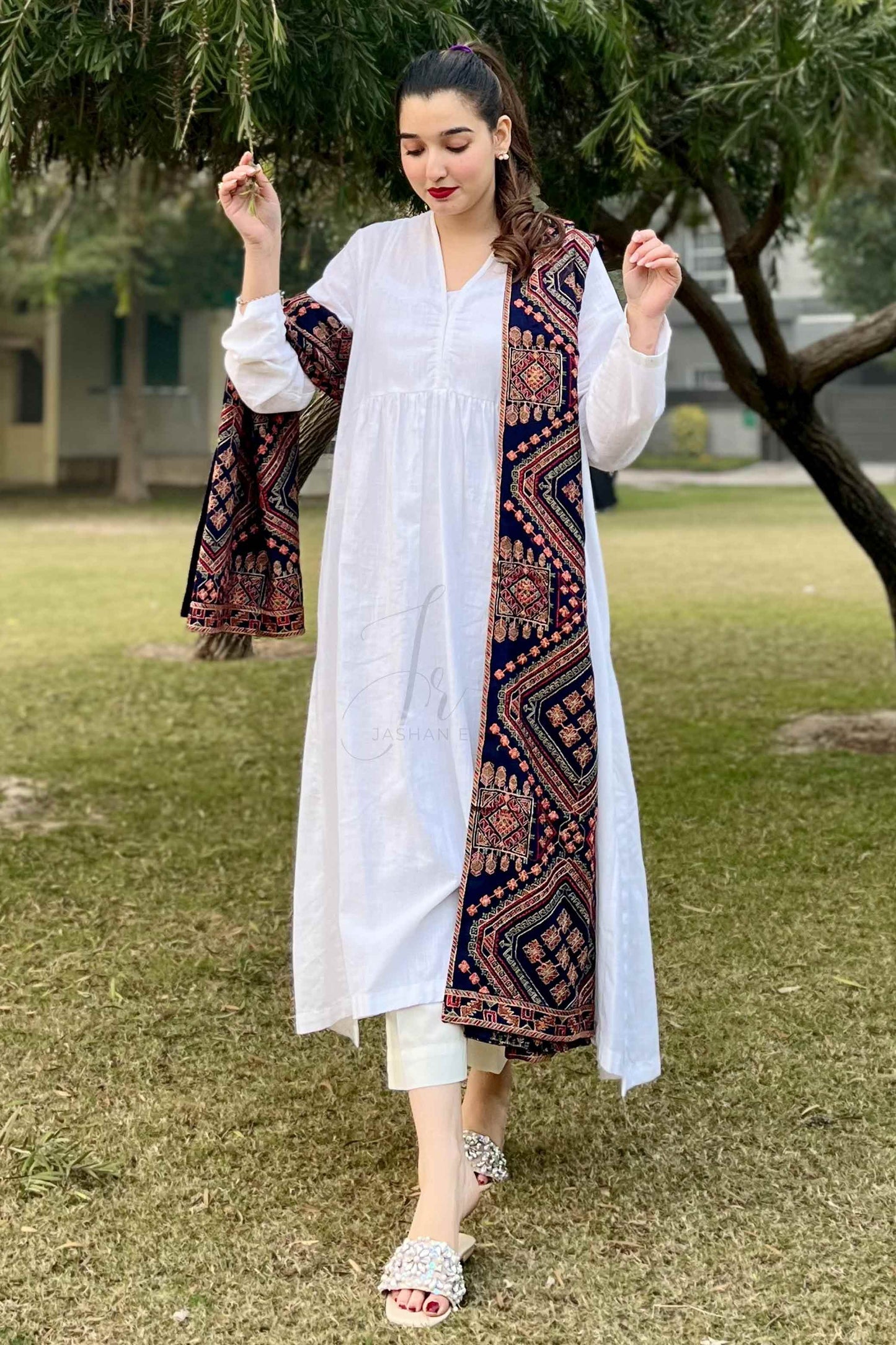 Stylish Winter's Full Embroidered Karandi Shawl