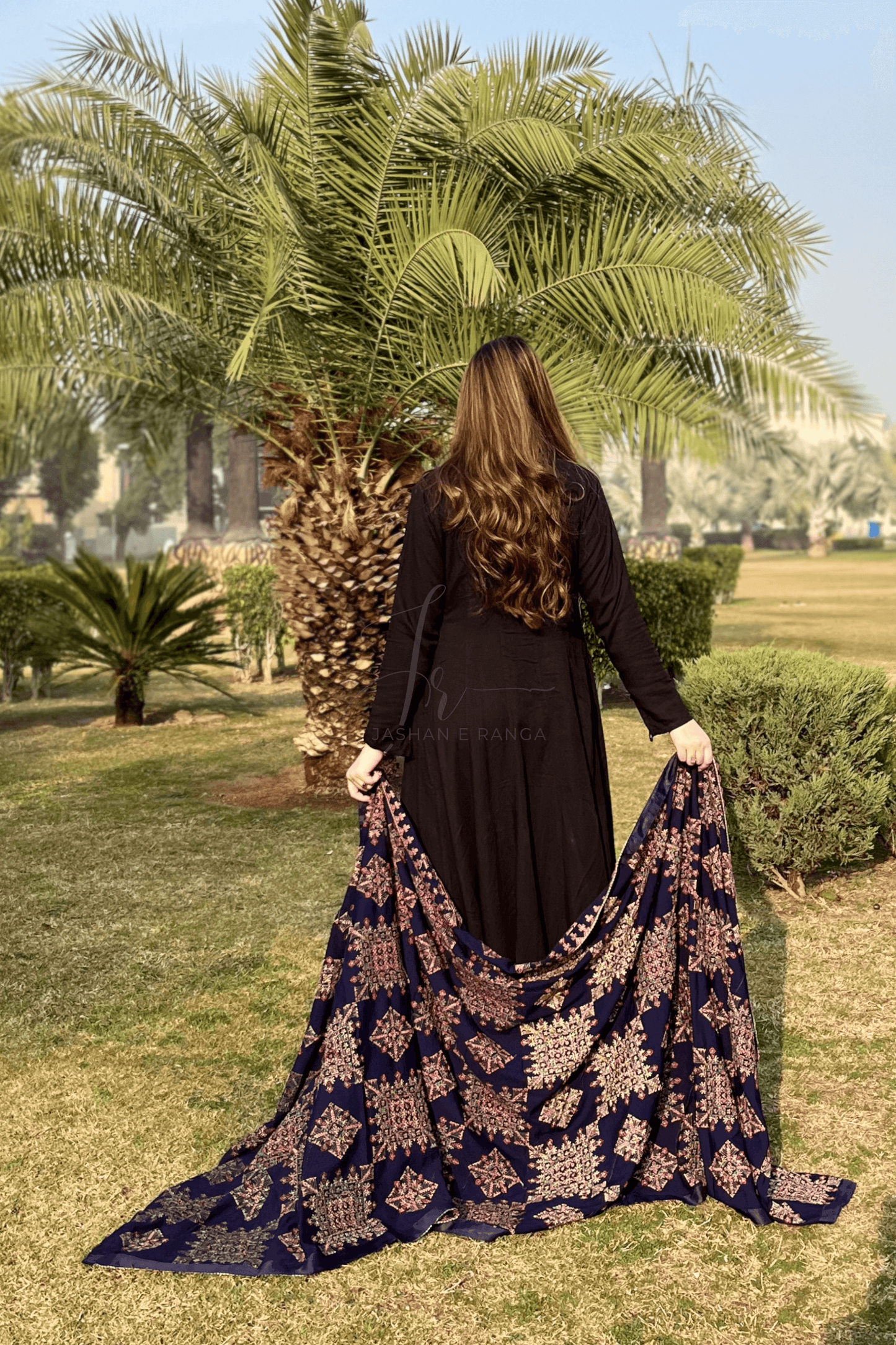 Full Black Karandi Embroidered Shawl