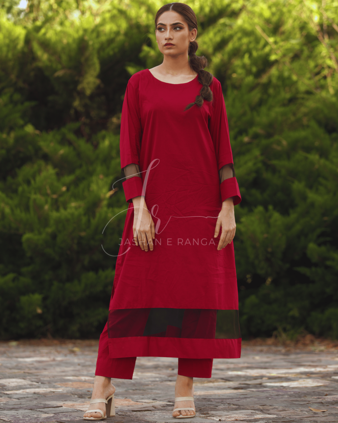 Crimson Net Luxe