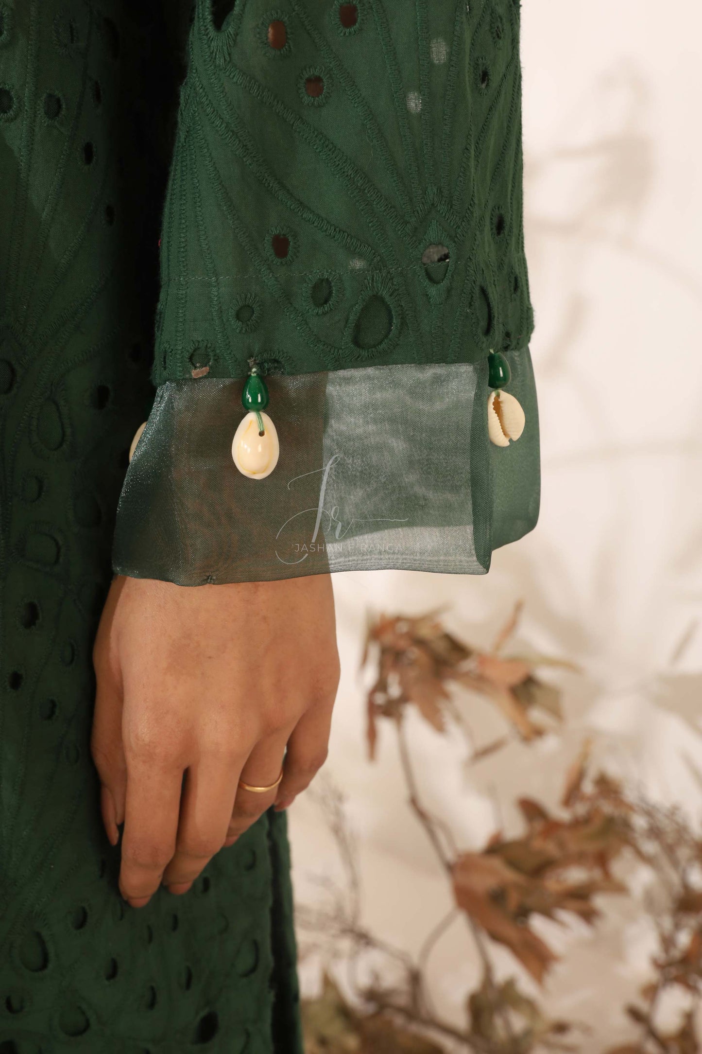 Leaflet (2- Piece Ready to Wear)