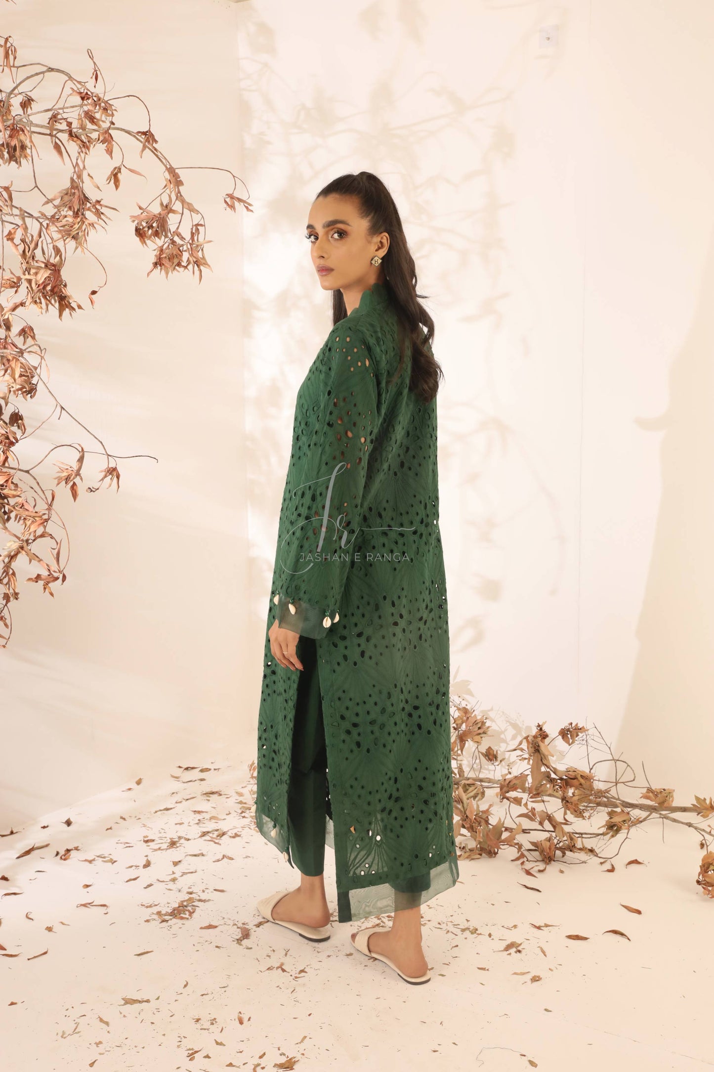 Leaflet (2- Piece Ready to Wear)