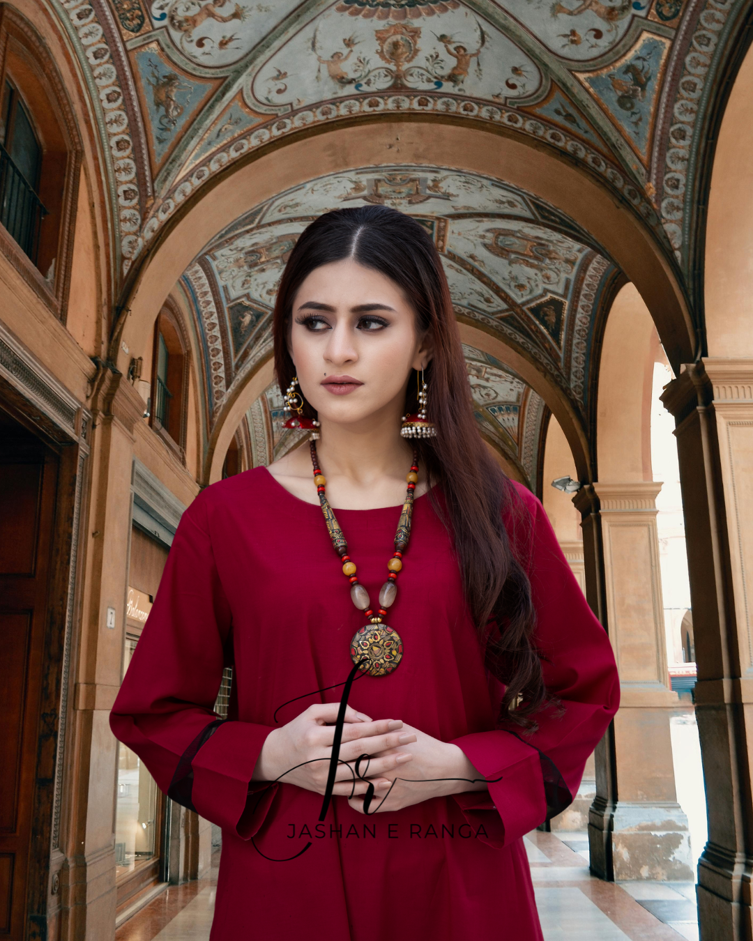 Crimson Net Luxe