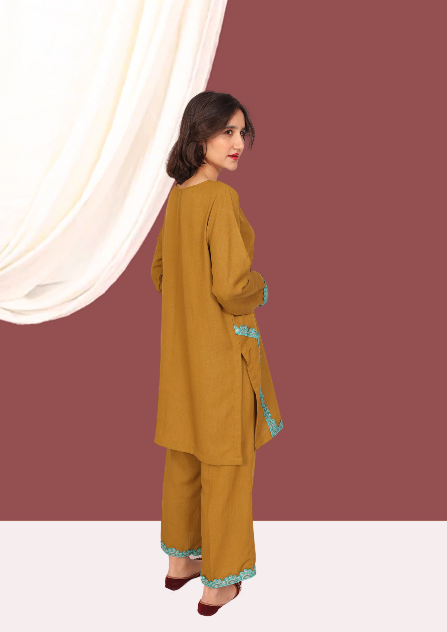 Karandi (2- Piece Ready to Wear)