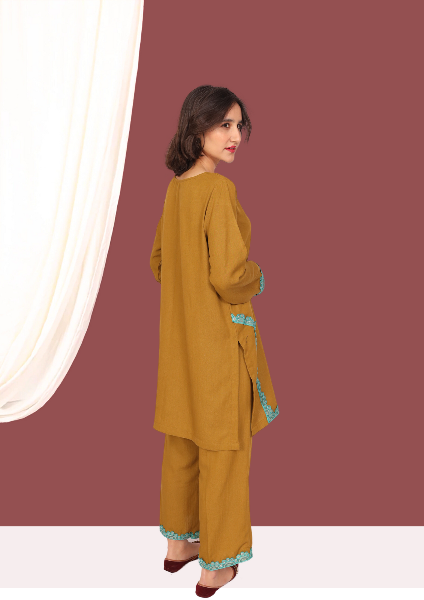Karandi (2- Piece Ready to Wear)
