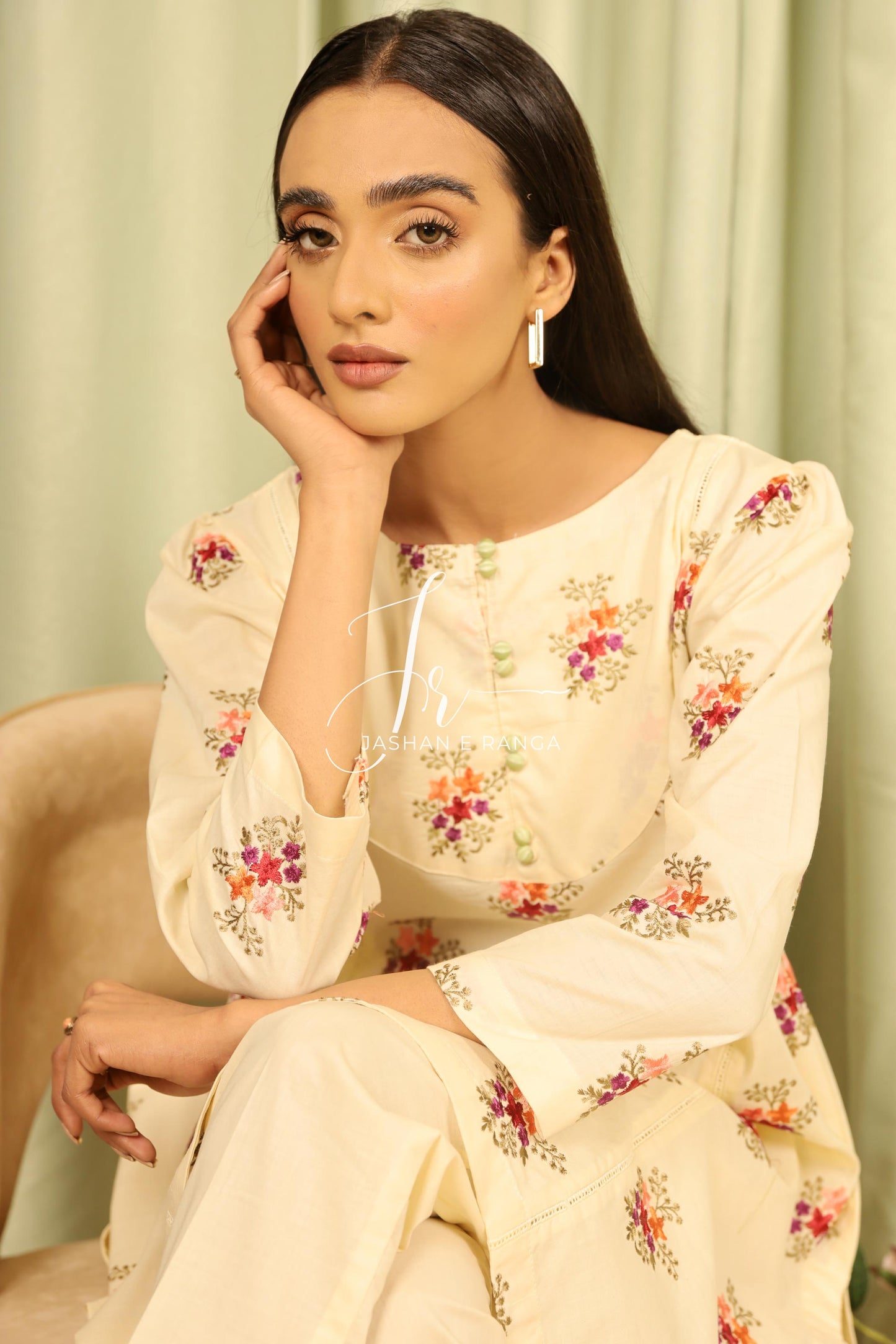 Colours of lilly (2-peice ready to wear)