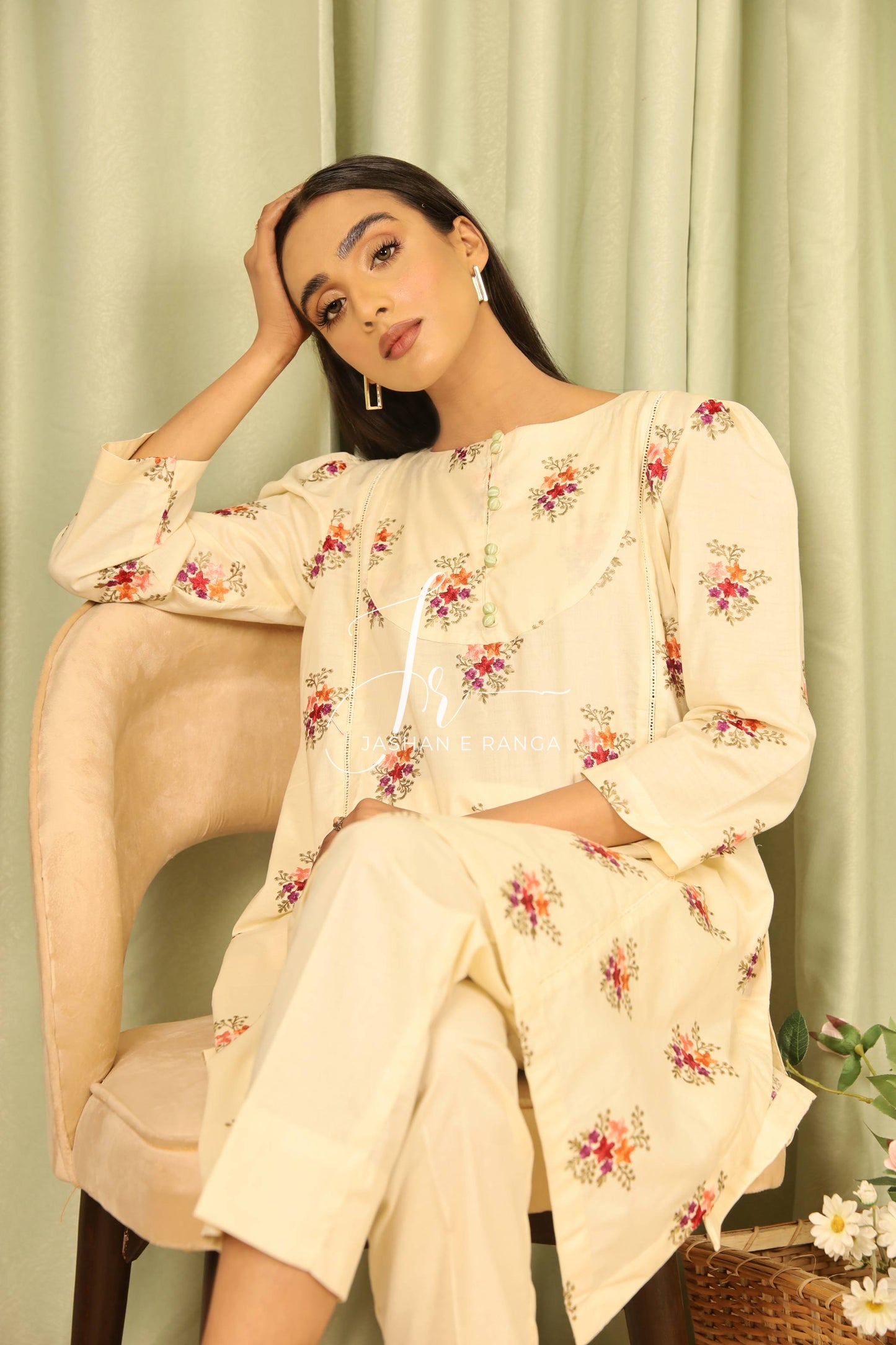Colours of lilly (2-peice ready to wear)