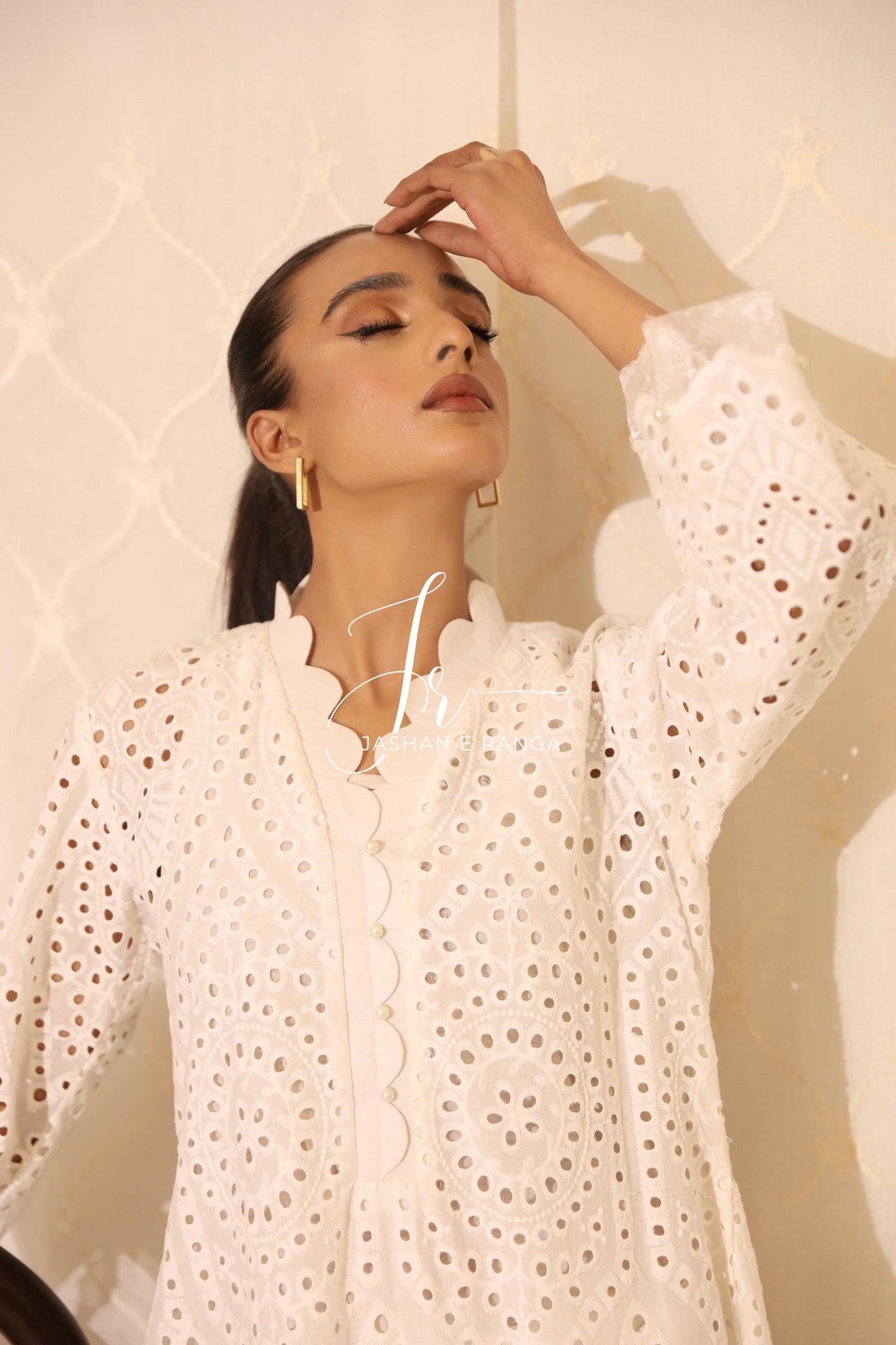 A Tale of white (2-piece ready to wear)