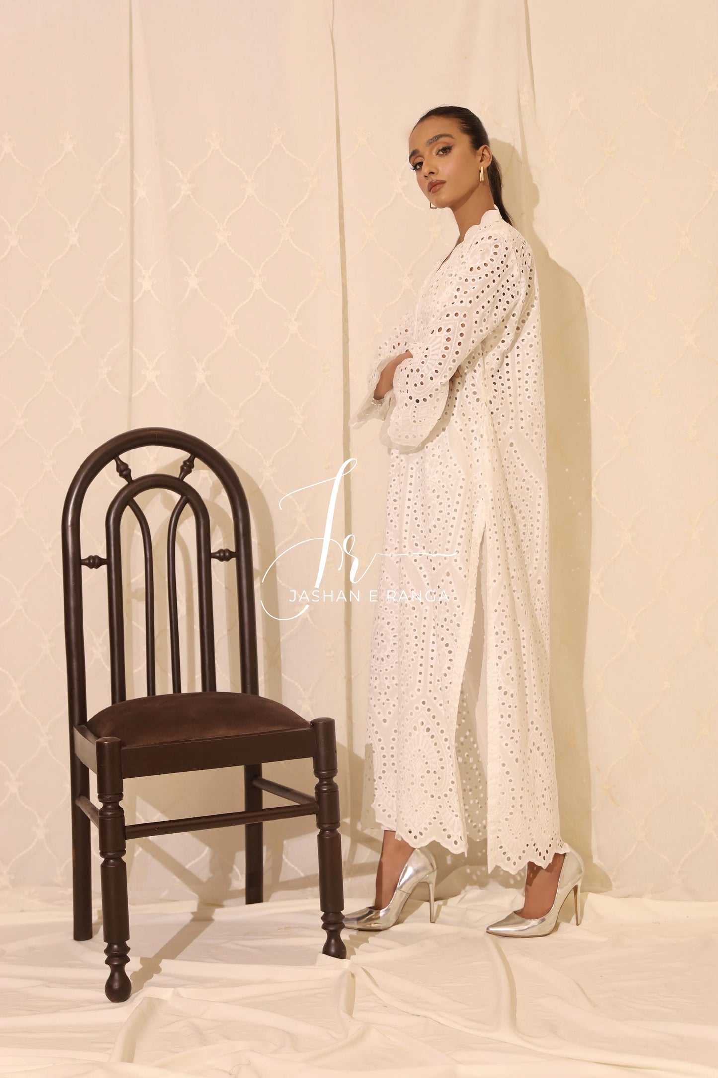 A Tale of white (2-piece ready to wear)