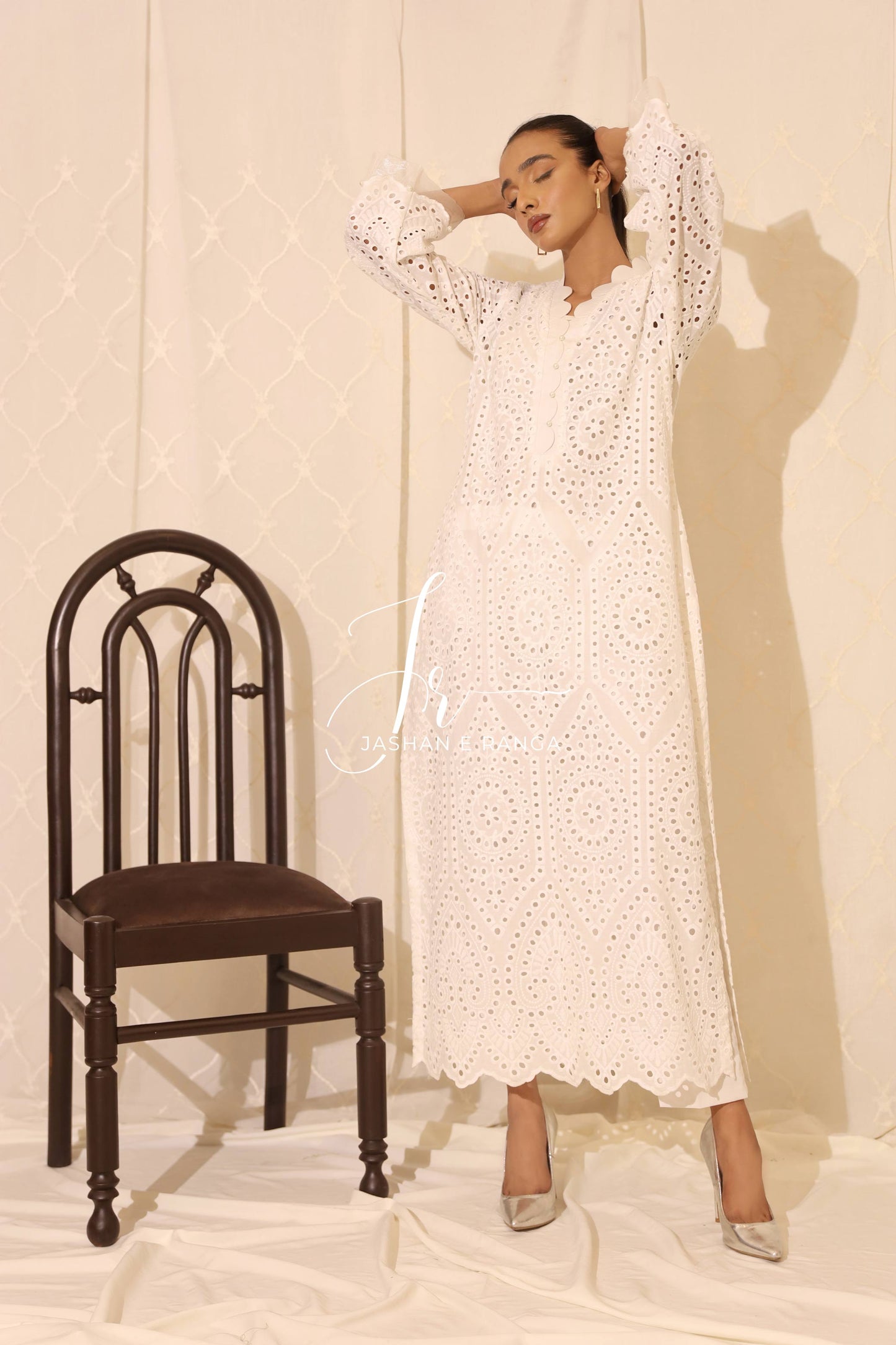 A Tale of white (2-piece ready to wear)