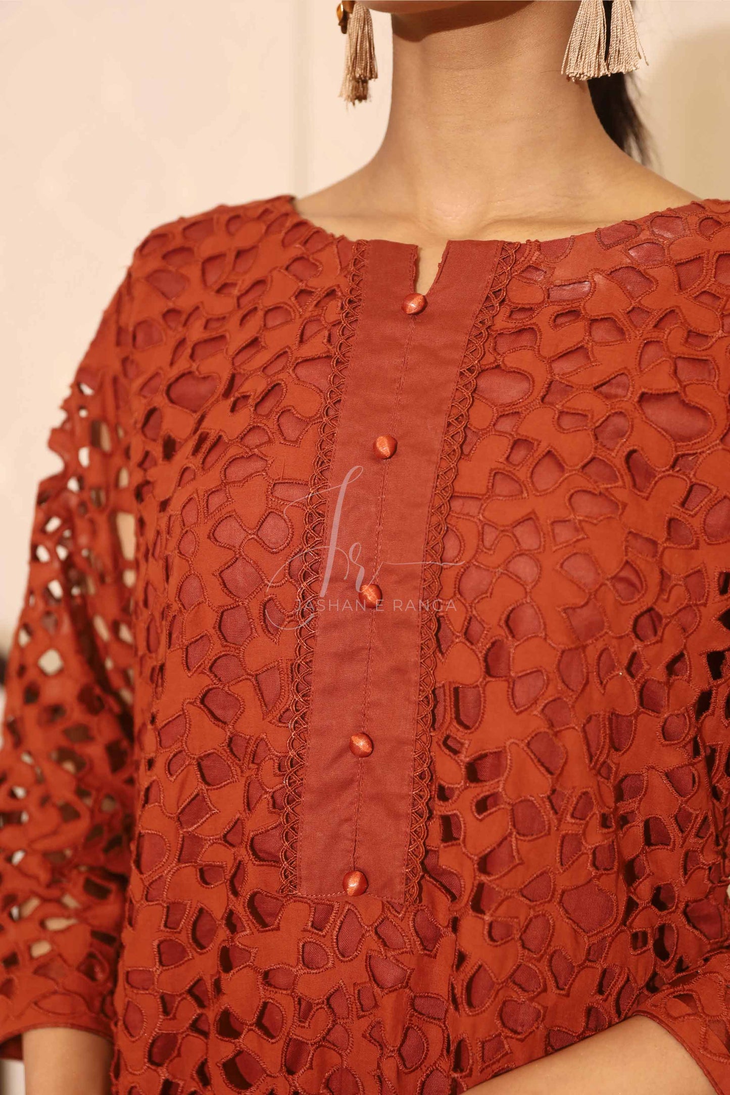 Deep in mud (2-piece ready to wear)