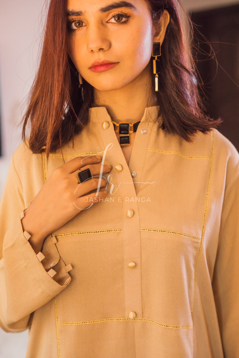 Collar Beige (2 Pc Ready to Wear)