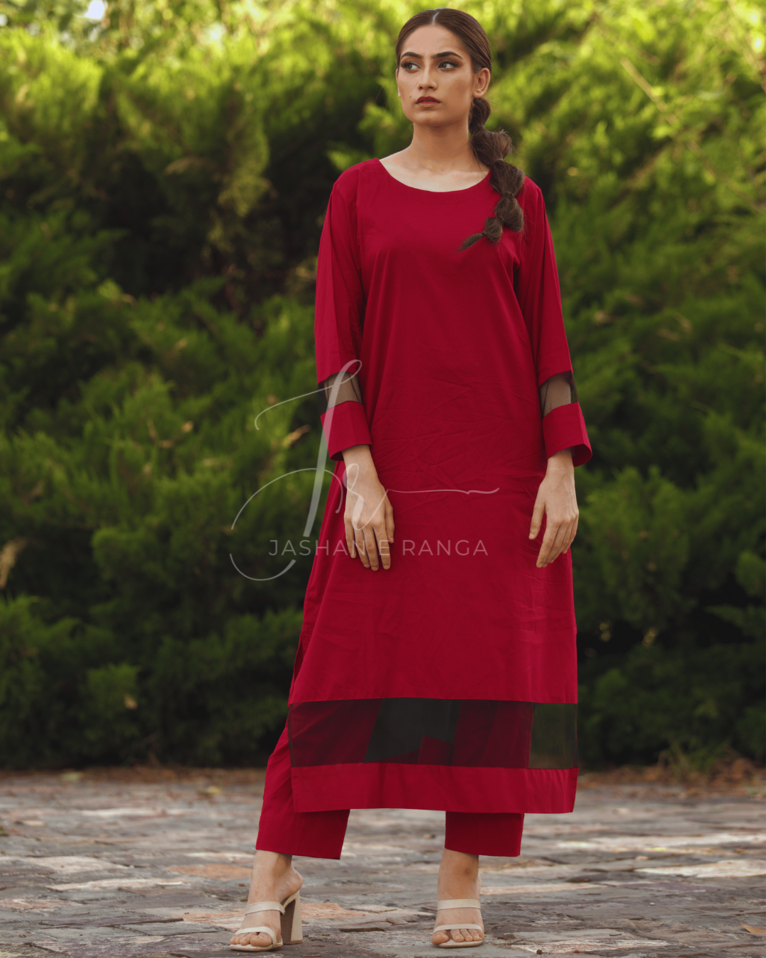 Crimson Net Luxe