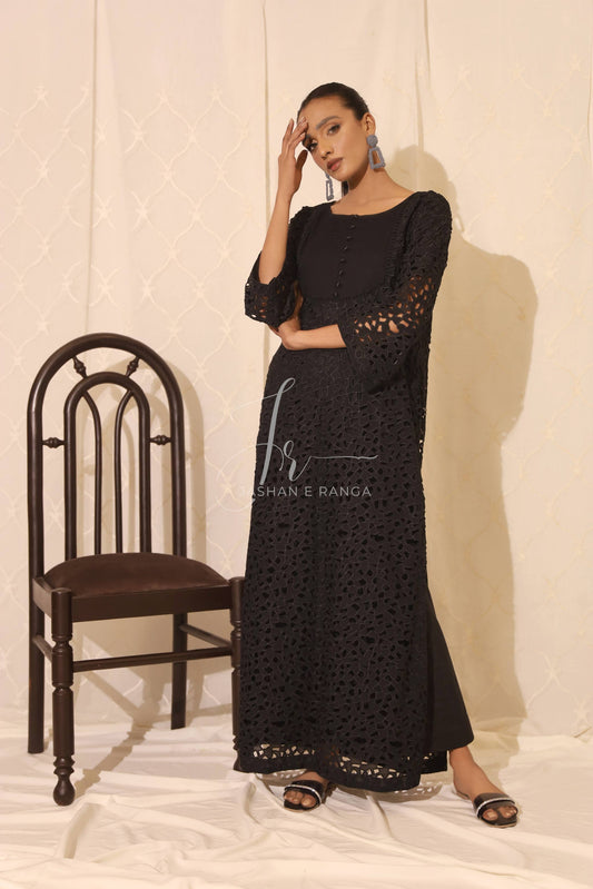 Black nest (2-piece ready to wear)